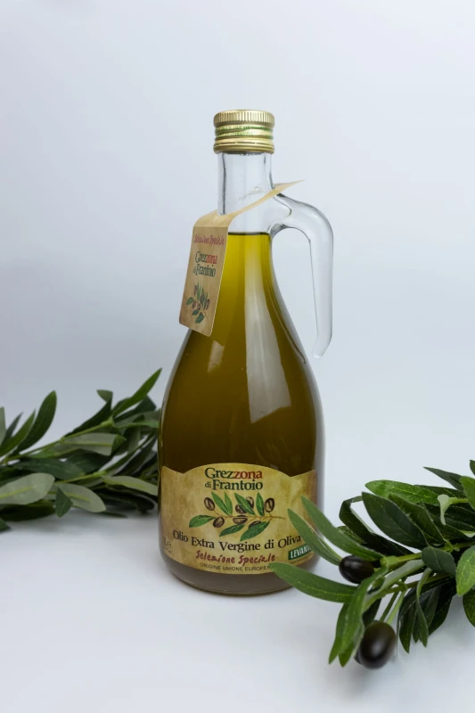 Levante OLIWA EXTRA VERGINE GREZZONA  DI FRANTOIO 1L .jpg