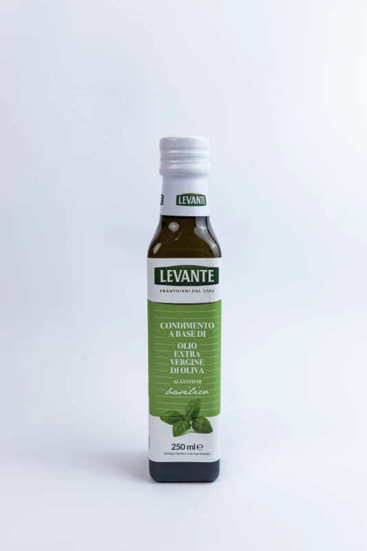 Levante OLIWA EXTRA VERGINE BAZYLIA 250 ML .jpg