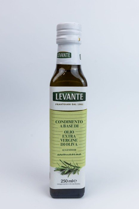 Levante OLIWA EXTRA VERGINE ROZMARYN 250 ML.jpg