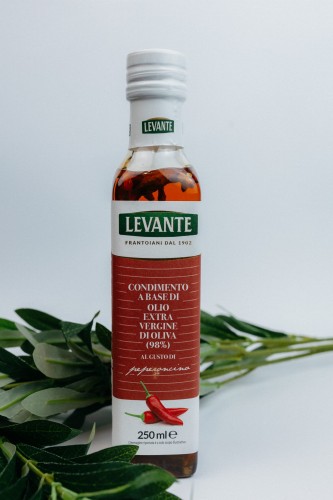 Levante OLIWA EXTRA VERGINE OSTRA PAPRYKA 250 ML .jpg